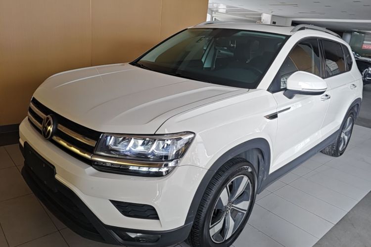 Volkswagen Tharu 2022 car image #2