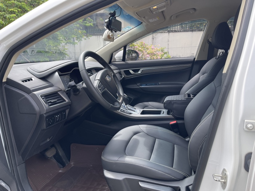 GEELY Emgrand GS 2017 immagine di auto #4
