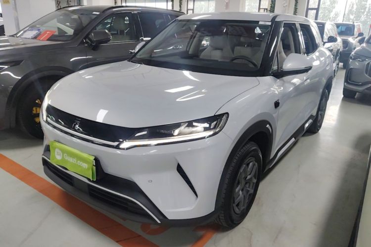 BYD YuanUP 2025 #2 BYD YuanUP 2025 car image #2