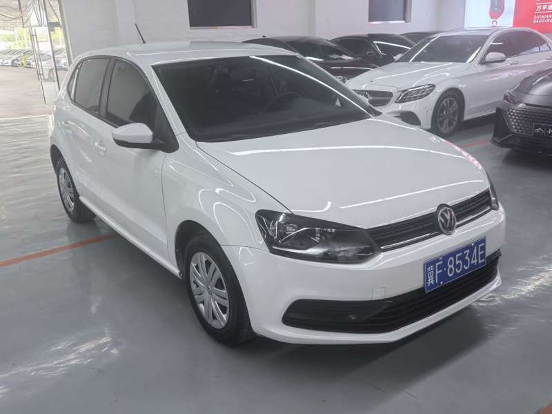 Volkswagen Polo 2016 car image #4