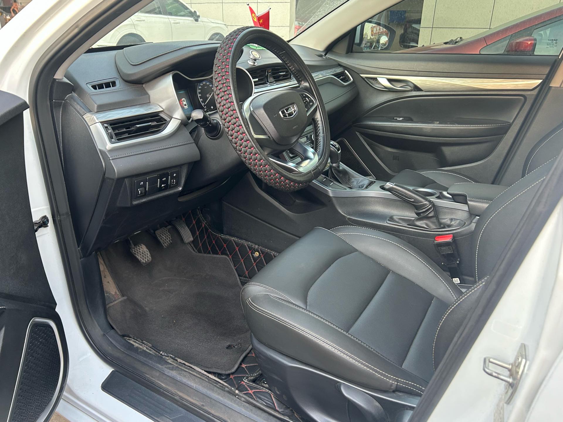 GEELY Emgrand 2020 car image #4