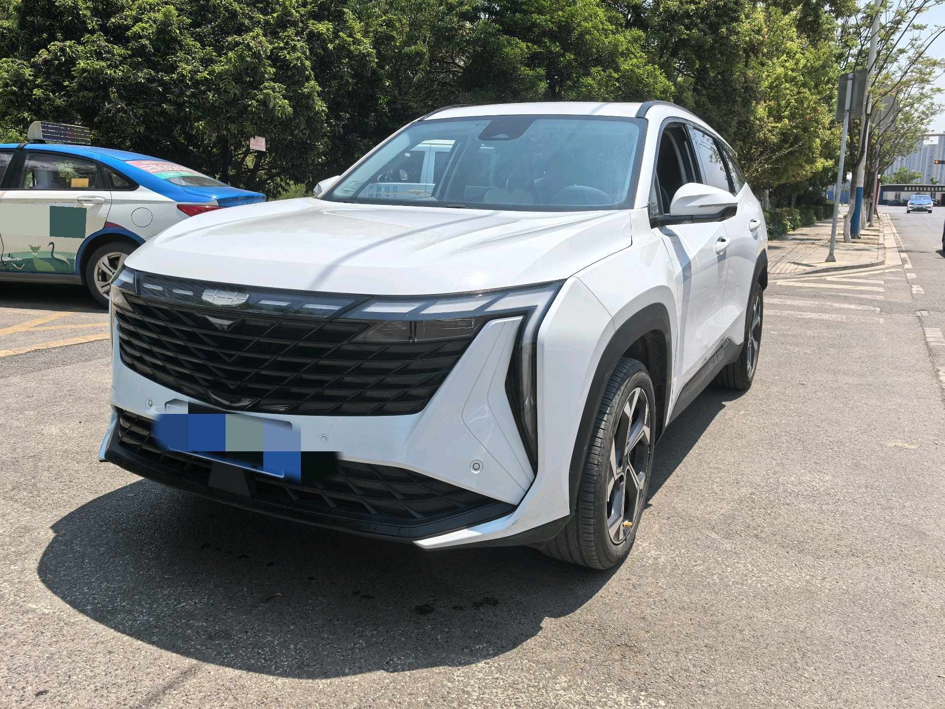 GEELY Boyue L 2023 car image 