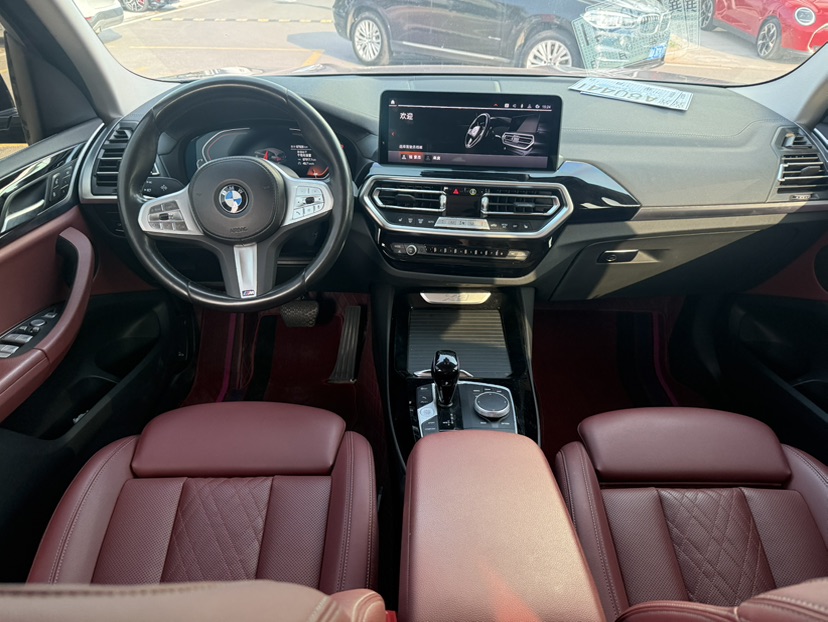 BMW X3 2024 car image #6