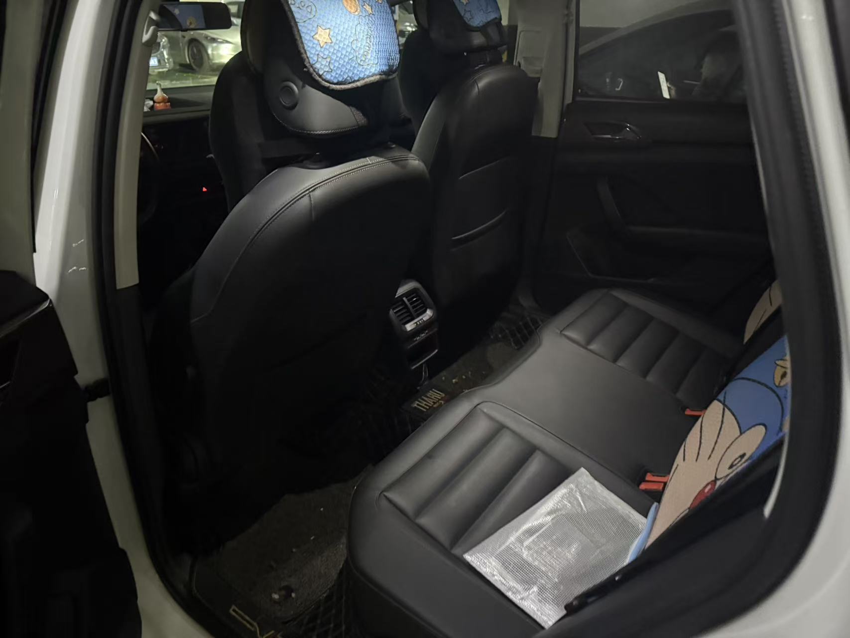 2020 immagine di auto #5