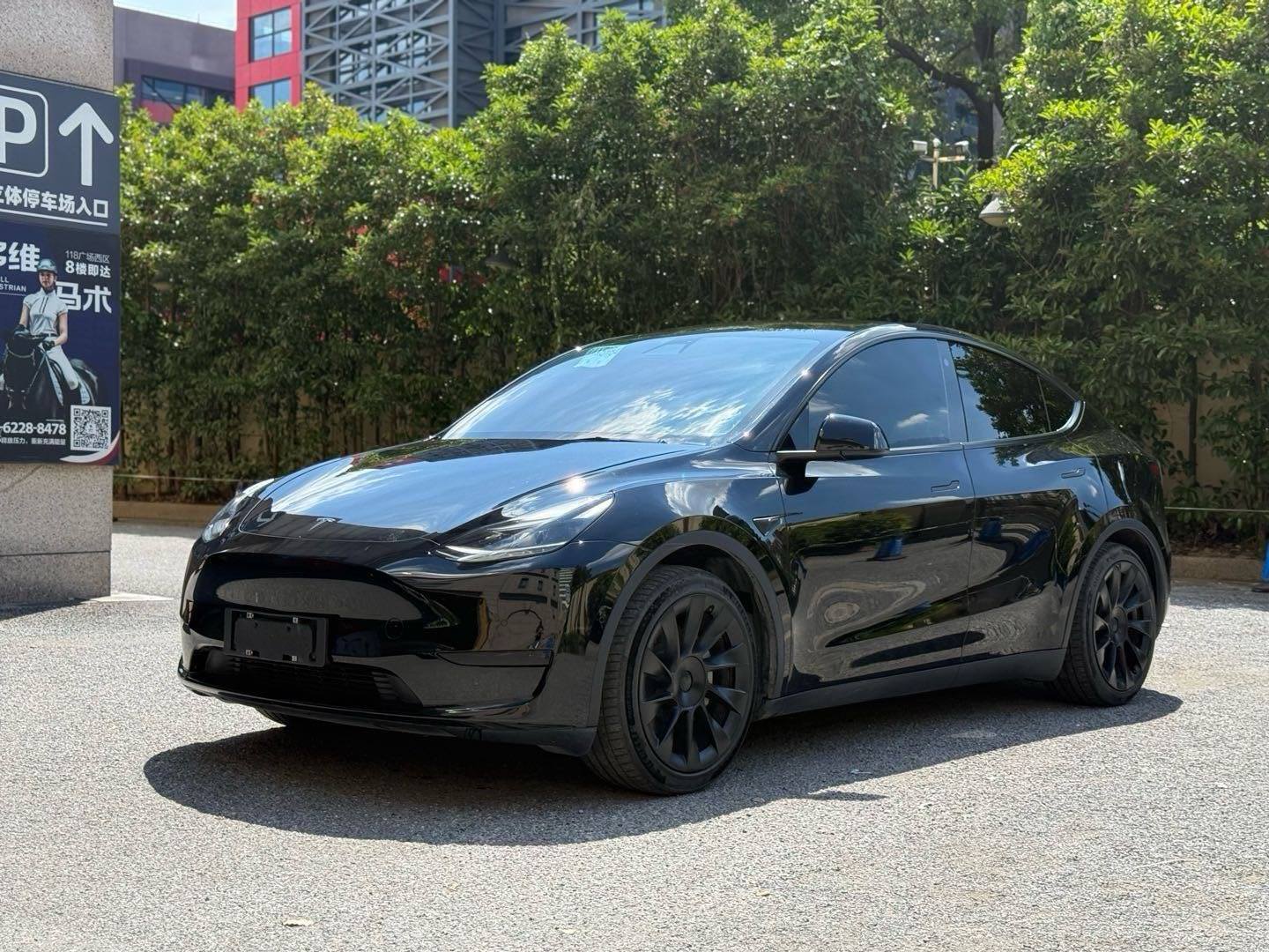 Tesla Model Y 2022 car image 