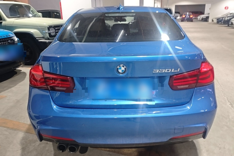 BMW 3 Series 2018 #6 BMW 3 Series 2018 car image #6