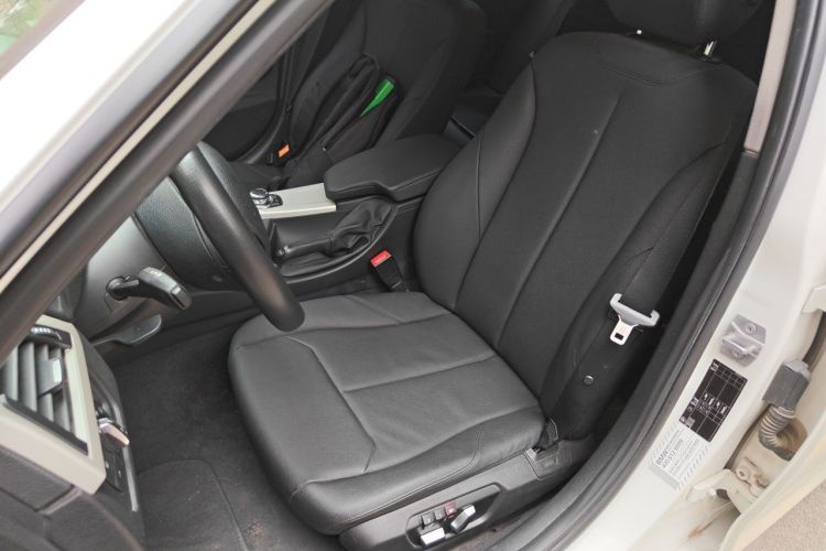 BMW 3 Series 2016 car image #15