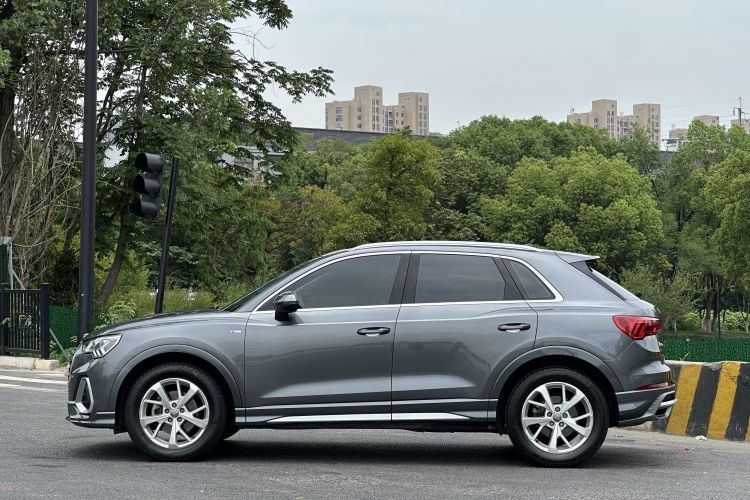 Audi Q3 2019 #9 Audi Q3 2019 immagine di auto #9