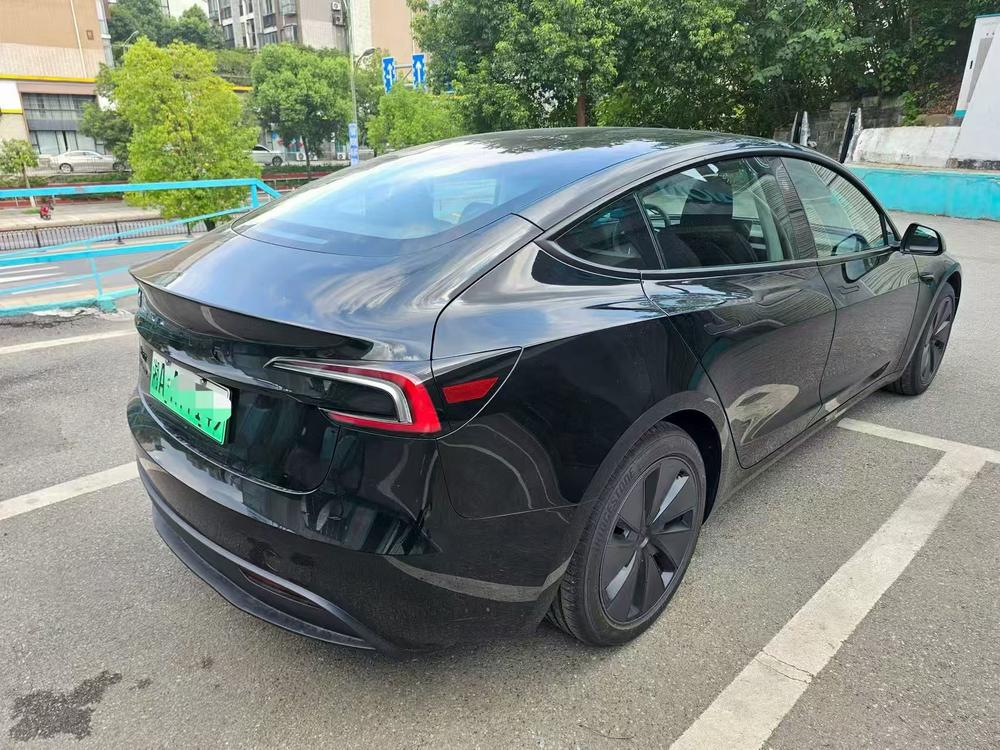 Tesla Model 3 2026 #6 Tesla Model 3 2026 car image #6