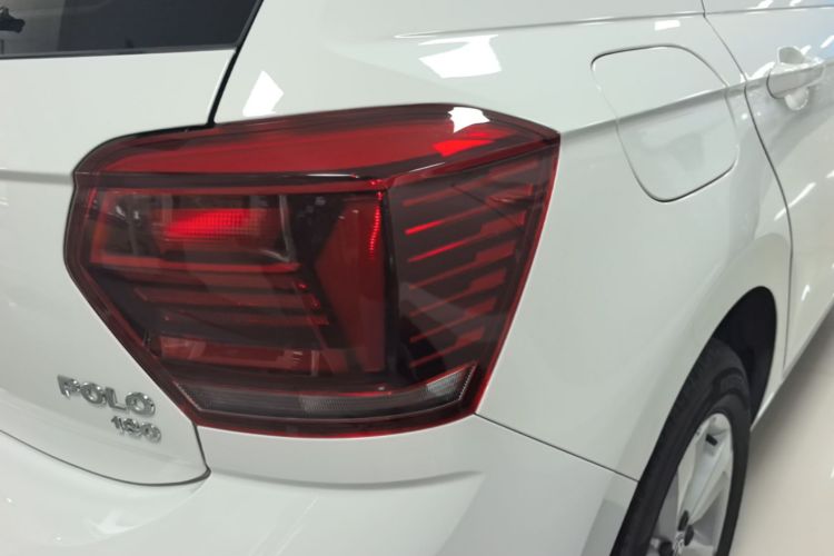 Volkswagen Polo 2020 car image #8