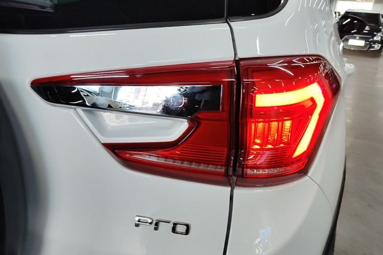 BYD Yuan Pro 2021 #8 BYD Yuan Pro 2021 car image #8
