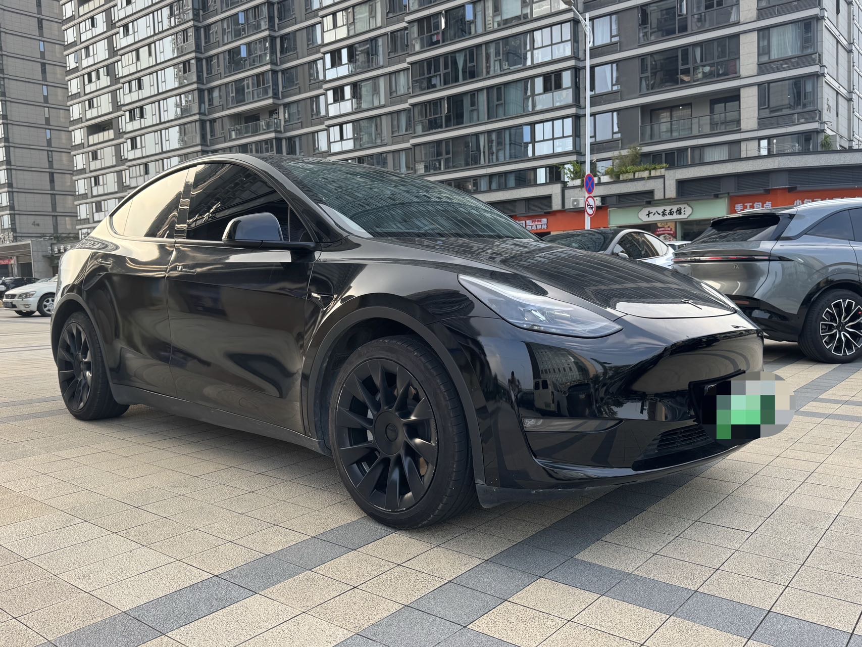 Tesla Model Y 2021 #7 Tesla Model Y 2021 car image #7