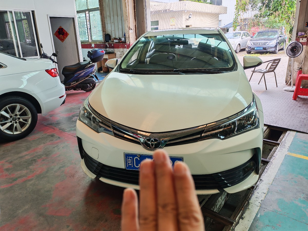 Toyota Corolla 2018 #2 Toyota Corolla 2018 car image #2