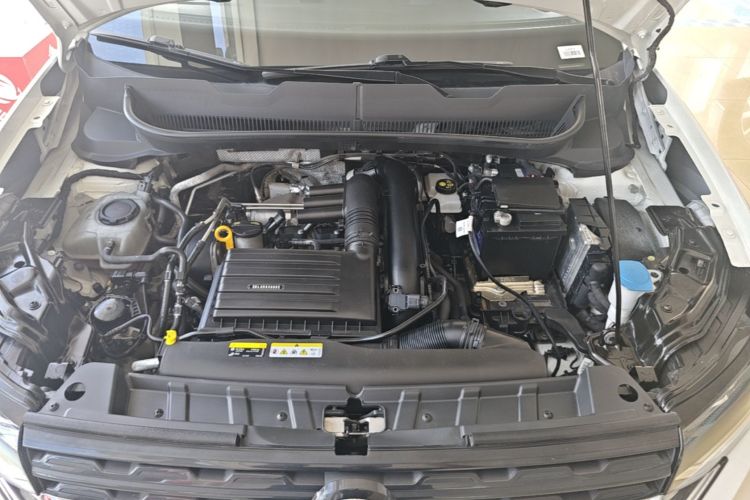 Volkswagen Tacqua 2024 immagine di auto #20