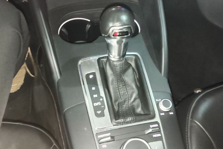 Audi A3 2018 #14 Audi A3 2018 car image #14