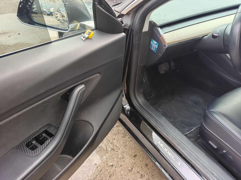 Tesla Model 3 (Imported) 2019 #14 Tesla Model 3 (Imported) 2019 car image #14