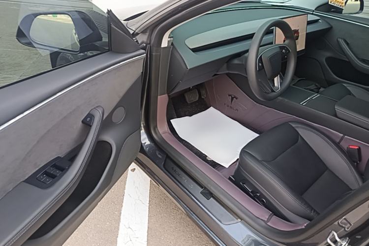 Tesla Model 3 2024 #12 Tesla Model 3 2024 car image #12