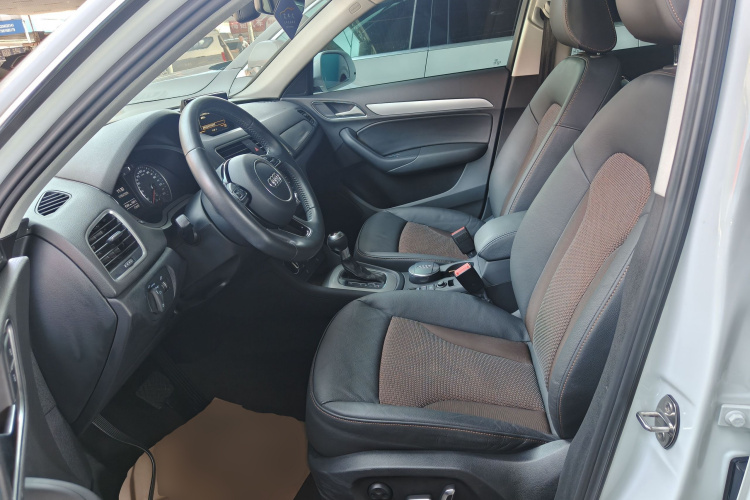 Audi Q3 2017 #15 Audi Q3 2017 car image #15
