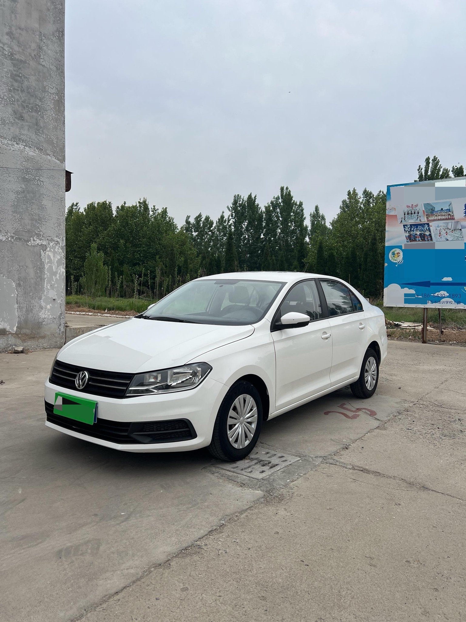 Volkswagen Santana 2019 Volkswagen Santana 2019 car image