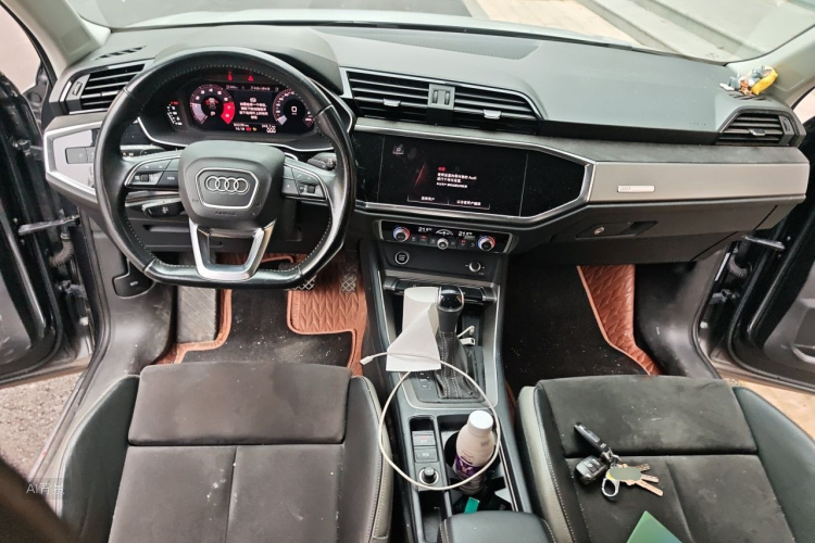 Audi Q3 2022 #11 Audi Q3 2022 car image #11