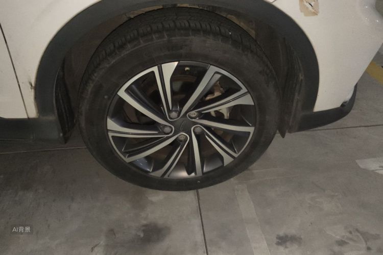 GEELY Coolray 2019 immagine di auto #9