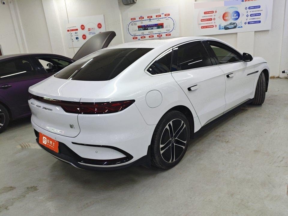 BYD Han 2024 car image #3