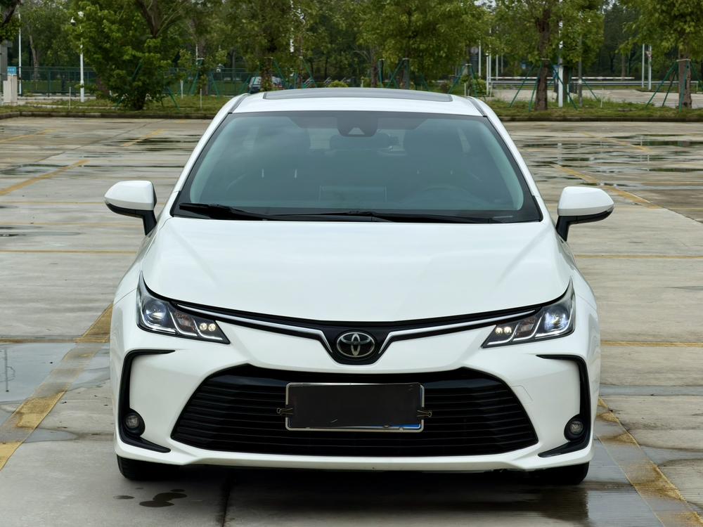 Toyota Corolla 2020 car image #2