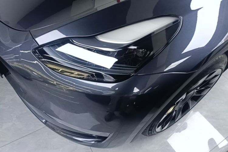 Tesla Model Y 2024 #23 Tesla Model Y 2024 car image #23