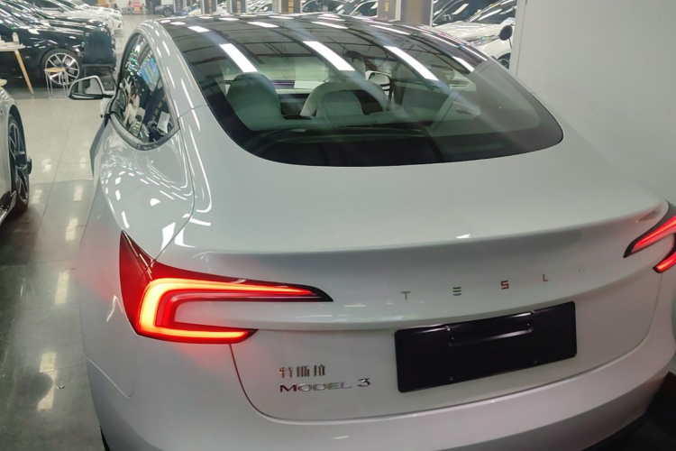 Tesla Model 3 2024 #4 Tesla Model 3 2024 imagen de coche #4