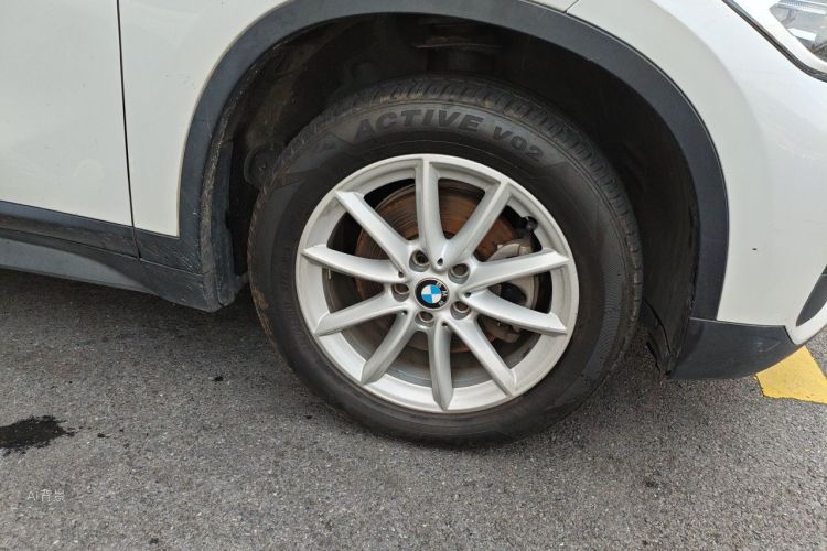 BMW X1 2019 #9 BMW X1 2019 car image #9