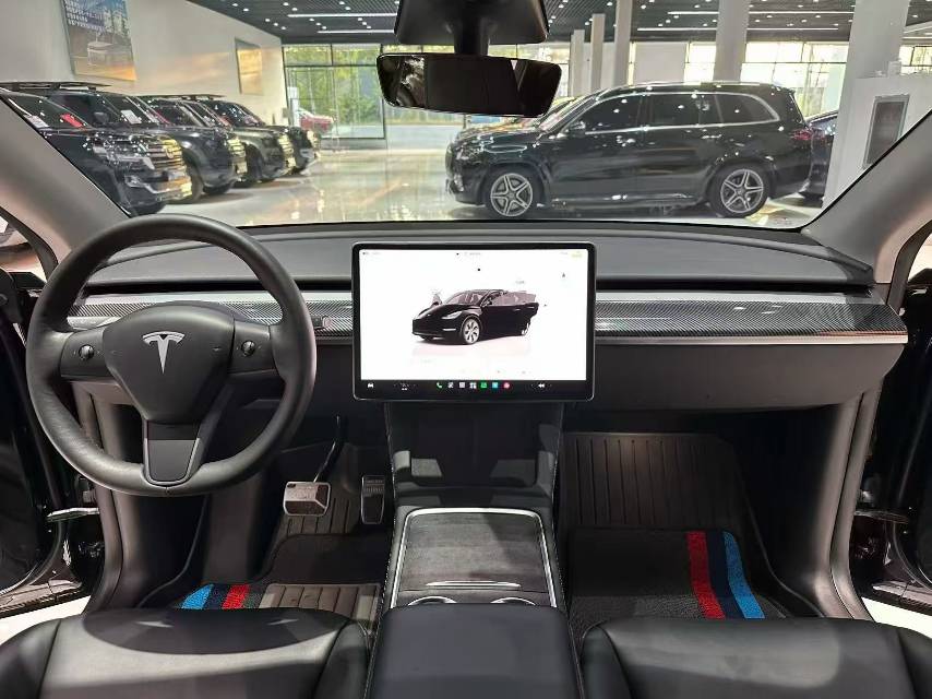 Tesla Model Y 2023 #10 Tesla Model Y 2023 image de voiture #10