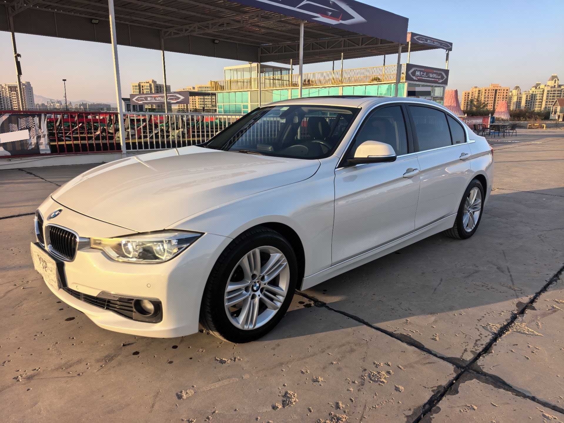 BMW 3 Series 2017 BMW 3 Series 2017 car image