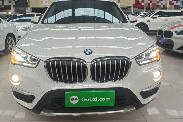 BMW X1 2018 #3 BMW X1 2018 car image #3