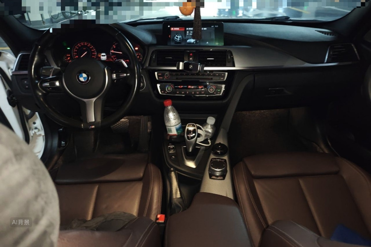 BMW 3 Series 2019 car image #11