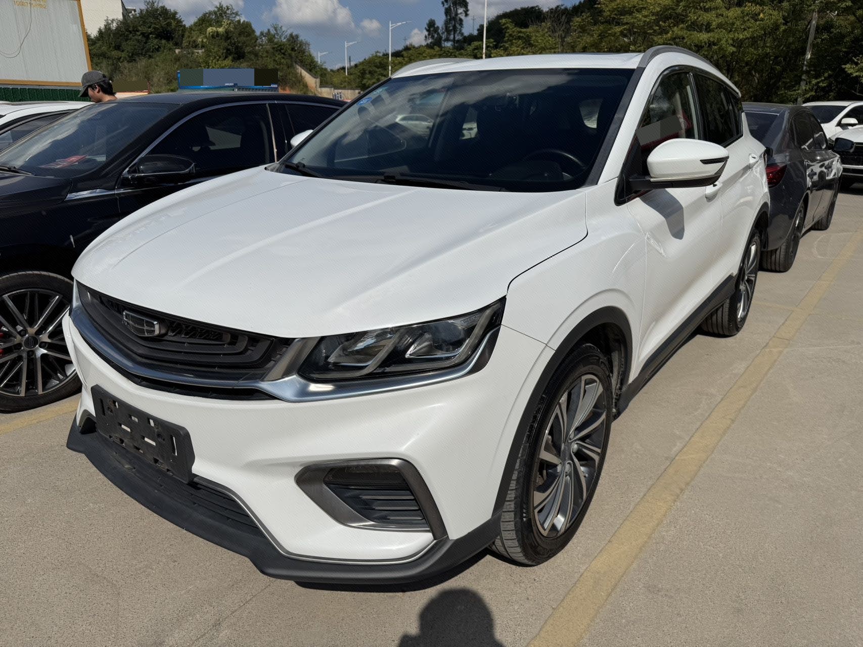 GEELY Coolray 2019 GEELY Coolray 2019 car image