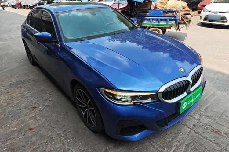 BMW 3 Series 2021 car image #6