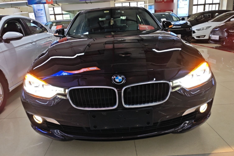 BMW 3 Series 2016 car image #3