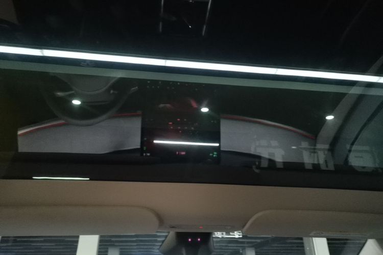 Tesla Model Y 2024 #18 Tesla Model Y 2024 car image #18