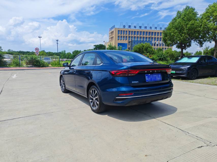 GEELY Emgrand 2025 car image #3