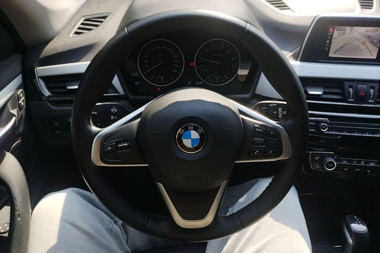 BMW X1 2016 #11 BMW X1 2016 car image #11