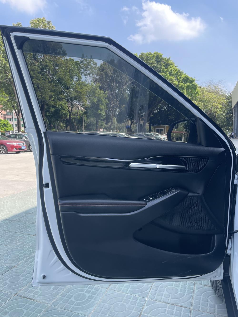 Kia Seltos 2024 image de voiture #27