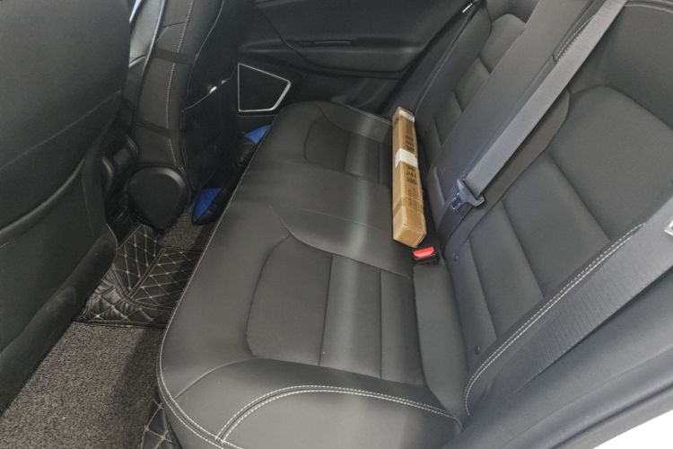 GEELY Emgrand GL 2019 car image #17