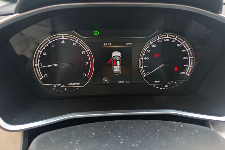 GEELY Coolray 2022 immagine di auto #12