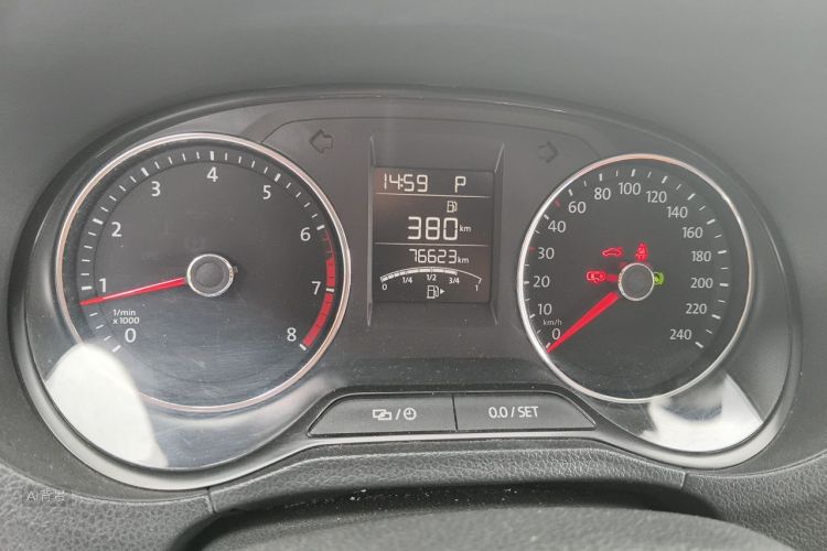 Volkswagen Polo 2016 #14 Volkswagen Polo 2016 car image #14