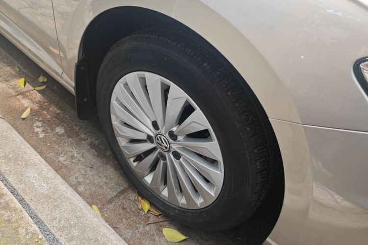 Volkswagen Lavida 2019 #6 Volkswagen Lavida 2019 car image #6