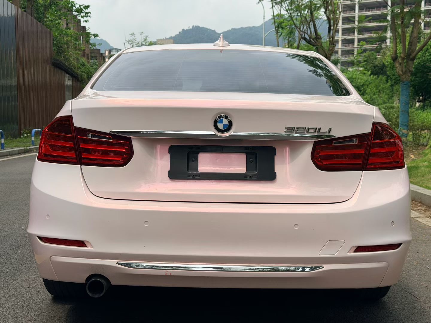 BMW 3 Series 2013 #9 BMW 3 Series 2013 car image #9