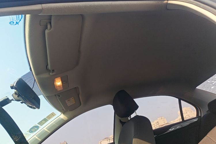 Volkswagen Santana 2017 imagem de carro #18