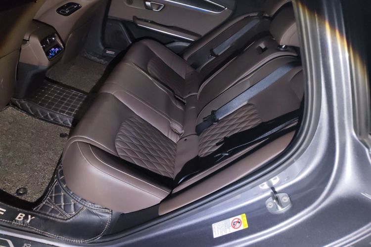 BYD Han 2021 car image #19
