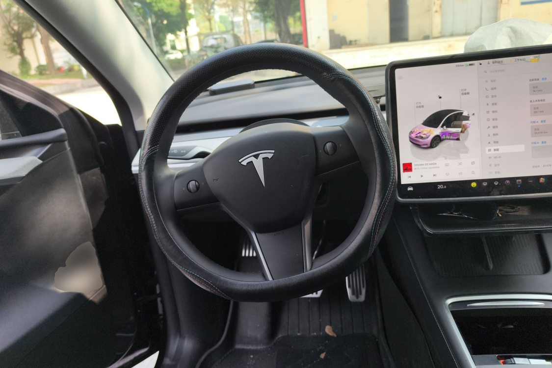 Tesla Model Y 2024 #24 Tesla Model Y 2024 car image #24