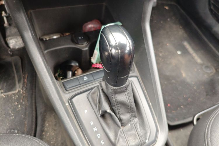 Volkswagen Santana 2018 car image #16